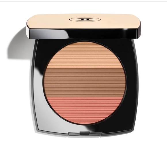 CHANEL Other - 🌷Chanel LES BEIGES Healthy Glow Sun Kissed Powder in Light coral🌷